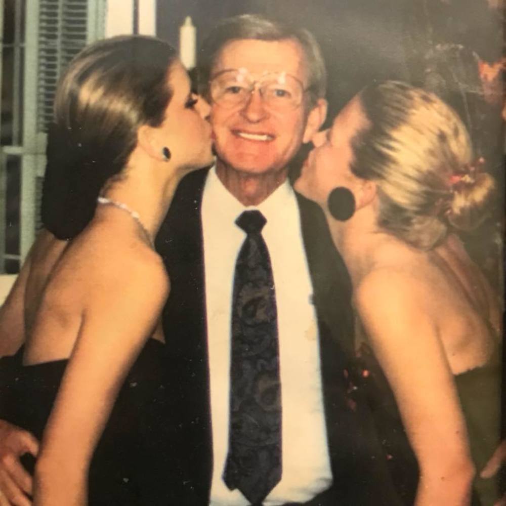 Meet your Posher, Tesa